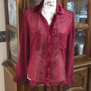 Pre-owned. Wet Seal Button Down Shirt